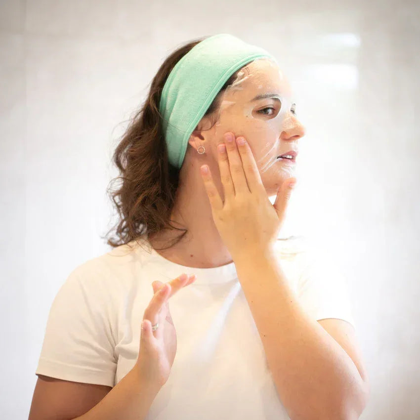 Illuminating and Moisturising Face Mask-3